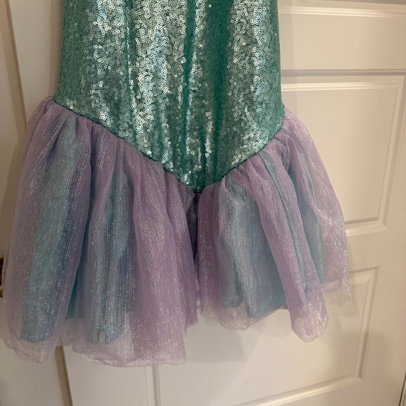 Pottery Barn Kids Ariel Mermaid Halloween Costume - 6T - Picture 4 of 8